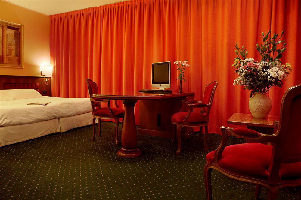 Hotel Alga Milan Room photo